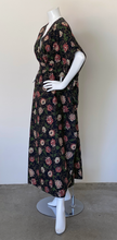 Load image into Gallery viewer, O’pell Mum Print Caftan