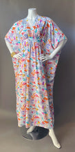 Load image into Gallery viewer, O'pell Poolside Chic short torso Caftan
