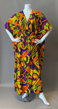 Load image into Gallery viewer, O'pell Graphic Print Long Torso Caftan