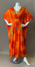 Load image into Gallery viewer, O'pell Orange Oriental Print Long Torso Caftan