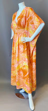 Load image into Gallery viewer, O&#39;pell Orange Hawaiian Hibiscus Watercolor Long Torso Caftan
