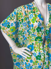Load image into Gallery viewer, O'pell Mod Print Short Torso Caftan