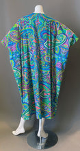 Load image into Gallery viewer, O'pell Cotton Mod Print Long Torso Caftan