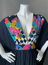 Load image into Gallery viewer, O'pell Border Print Long Torso Caftan