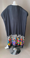 Load image into Gallery viewer, O'pell Border Print Long Torso Caftan