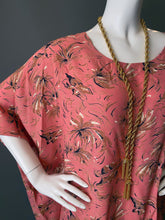 Load image into Gallery viewer, O'pell 1950s Pink Palm Tree Print Tunic Caftan and Matching Mask