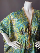 Load image into Gallery viewer, O'pell Chic Mod Printed Acetate Long Torso Caftan and Matching Mask