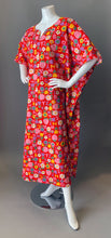 Load image into Gallery viewer, O'pell Mod Alphabet Floral Print Tunic Caftan