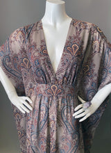 Load image into Gallery viewer, O'pell Sheer Paisley Long Torso Caftan