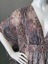 Load image into Gallery viewer, O'pell Sheer Paisley Long Torso Caftan