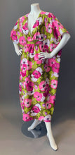 Load image into Gallery viewer, O'pell Pink and Green Mod Floral Print Short Torso Caftan