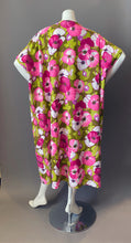 Load image into Gallery viewer, O'pell Pink and Green Mod Floral Print Short Torso Caftan