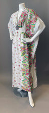 Load image into Gallery viewer, O'pell Mod Floral Border Print Cotton Short Torso Caftan
