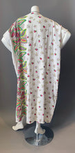 Load image into Gallery viewer, O'pell Mod Floral Border Print Cotton Short Torso Caftan