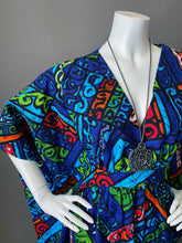 Load image into Gallery viewer, O'pell Mod Ocean Blue Hawaiian Barkcloth Caftan with Matching Mask