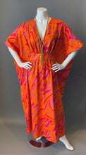 Load image into Gallery viewer, O'pell Mod Orange Op Art Print Long Torso Caftan with Matching Mask