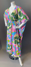 Load image into Gallery viewer, O'pell Eduardo Print Mod Long Torso Caftan