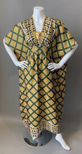 Load image into Gallery viewer, O'pell Mod Border Print Acetate Short Torso Caftan and Matching Mask