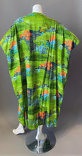 Load image into Gallery viewer, O'pell Japanese Garden Cotton Short Torso Caftan