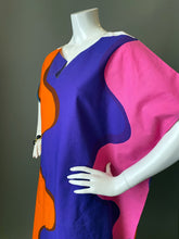 Load image into Gallery viewer, O'pell Mod 1961 Marimekko Tunic Caftan