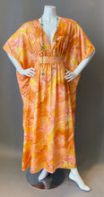 Load image into Gallery viewer, O&#39;pell Orange Hawaiian Hibiscus Watercolor Long Torso Caftan
