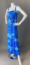 Load image into Gallery viewer, Mod Ocean Print Maxi Sun Dress
