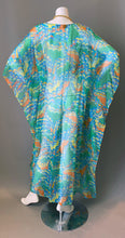 Load image into Gallery viewer, O&#39;pell Sheer Mod Print Tunic Caftan
