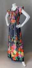 Load image into Gallery viewer, Vintage Poppies On Black Print Maxi Dress
