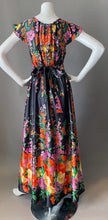 Load image into Gallery viewer, Vintage Poppies On Black Print Maxi Dress
