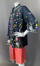 Load image into Gallery viewer, Beautiful Embroidery Lightweight Jacket Tunic
