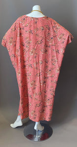 O'pell 1950s Pink Palm Tree Print Tunic Caftan and Matching Mask